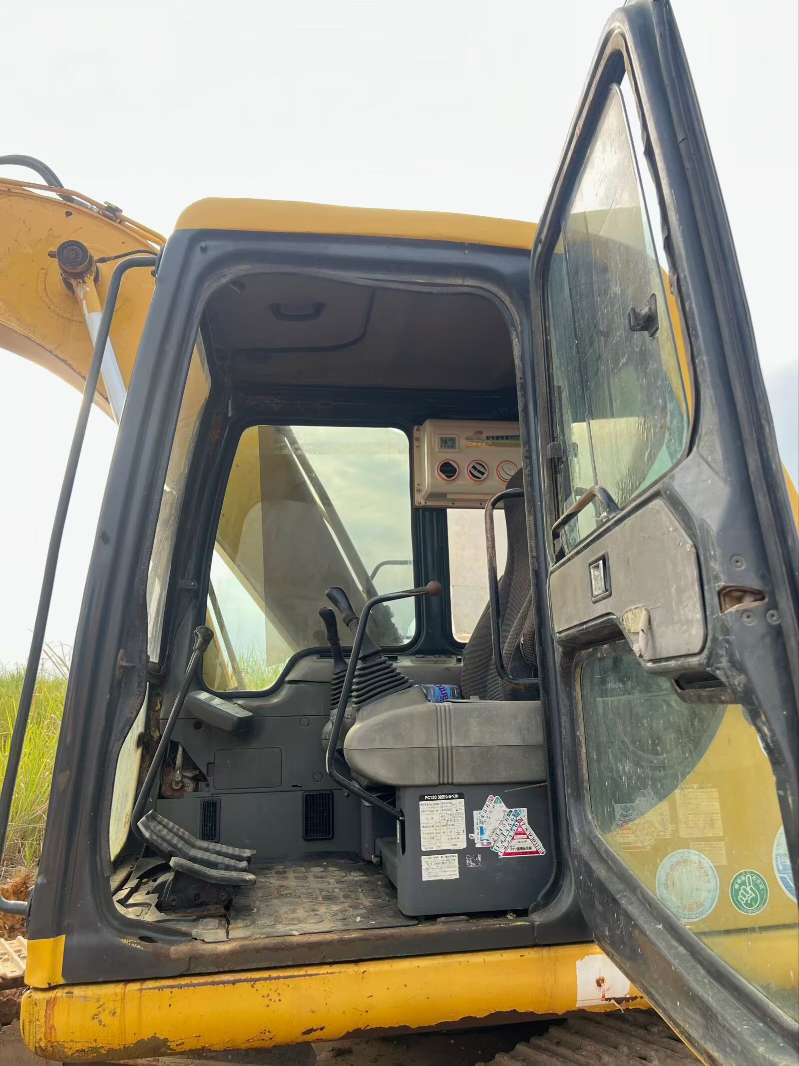 Acheter Pelle Komatsu PC120-6 d'occasion / 7