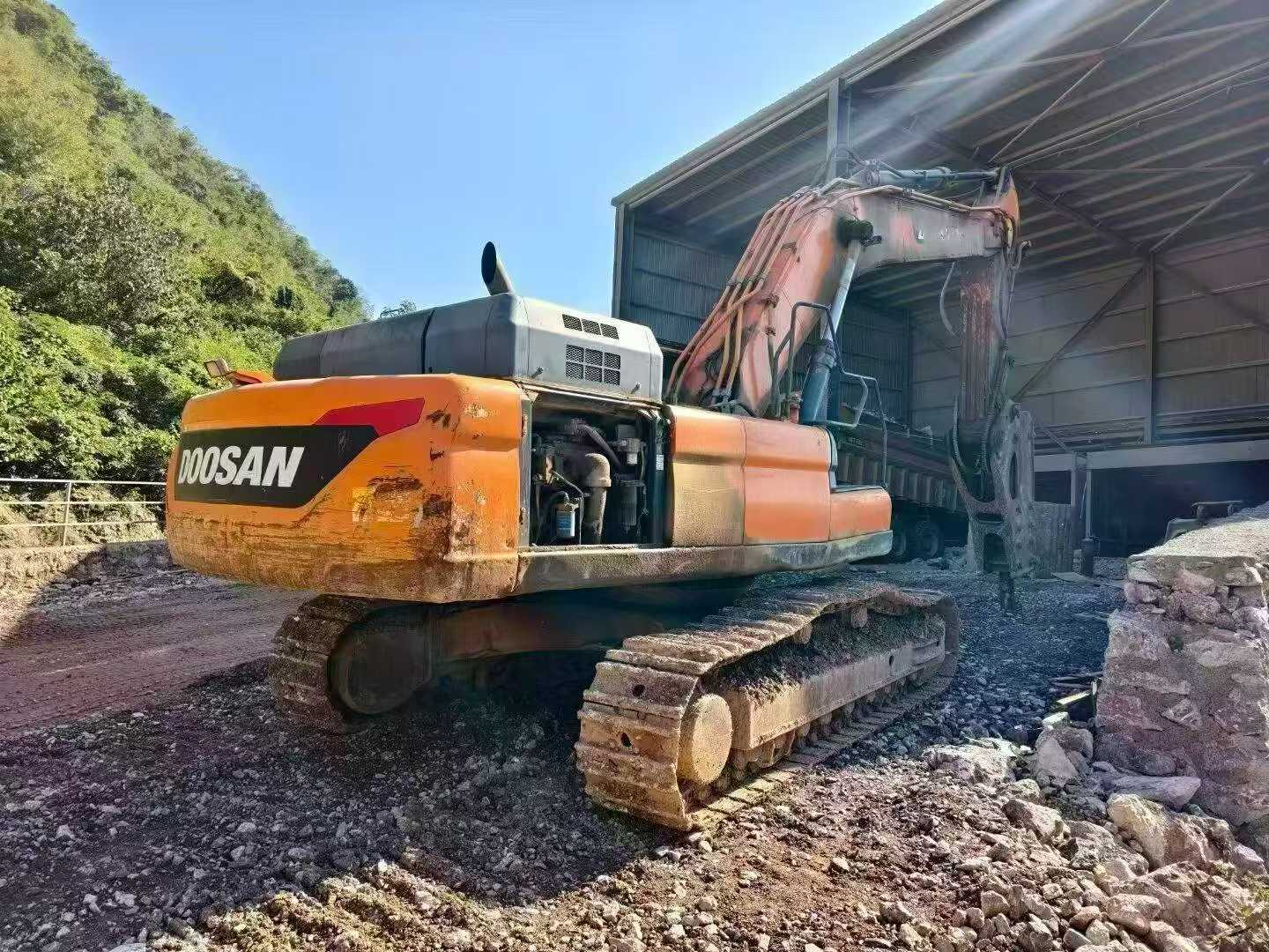 Buy Doosan DX450LC-9C Used Excavator / 3