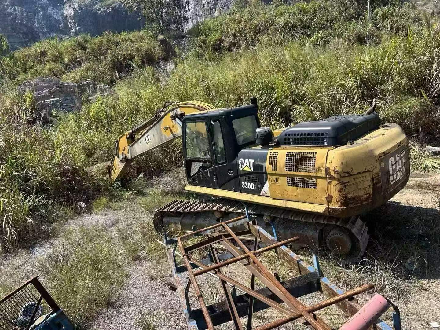 شراء Caterpillar 330B مستعمل حفارة
