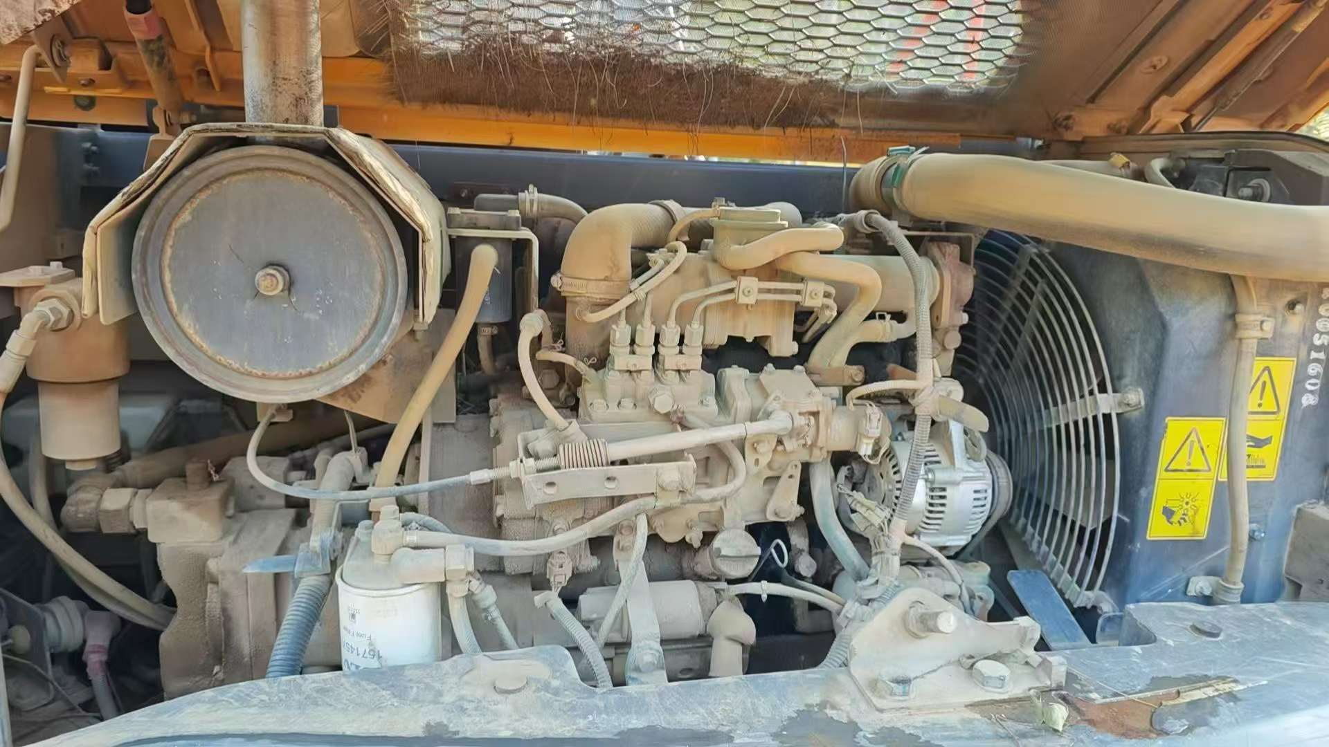 Compre Excavadora Volvo EC75D Usada / 7