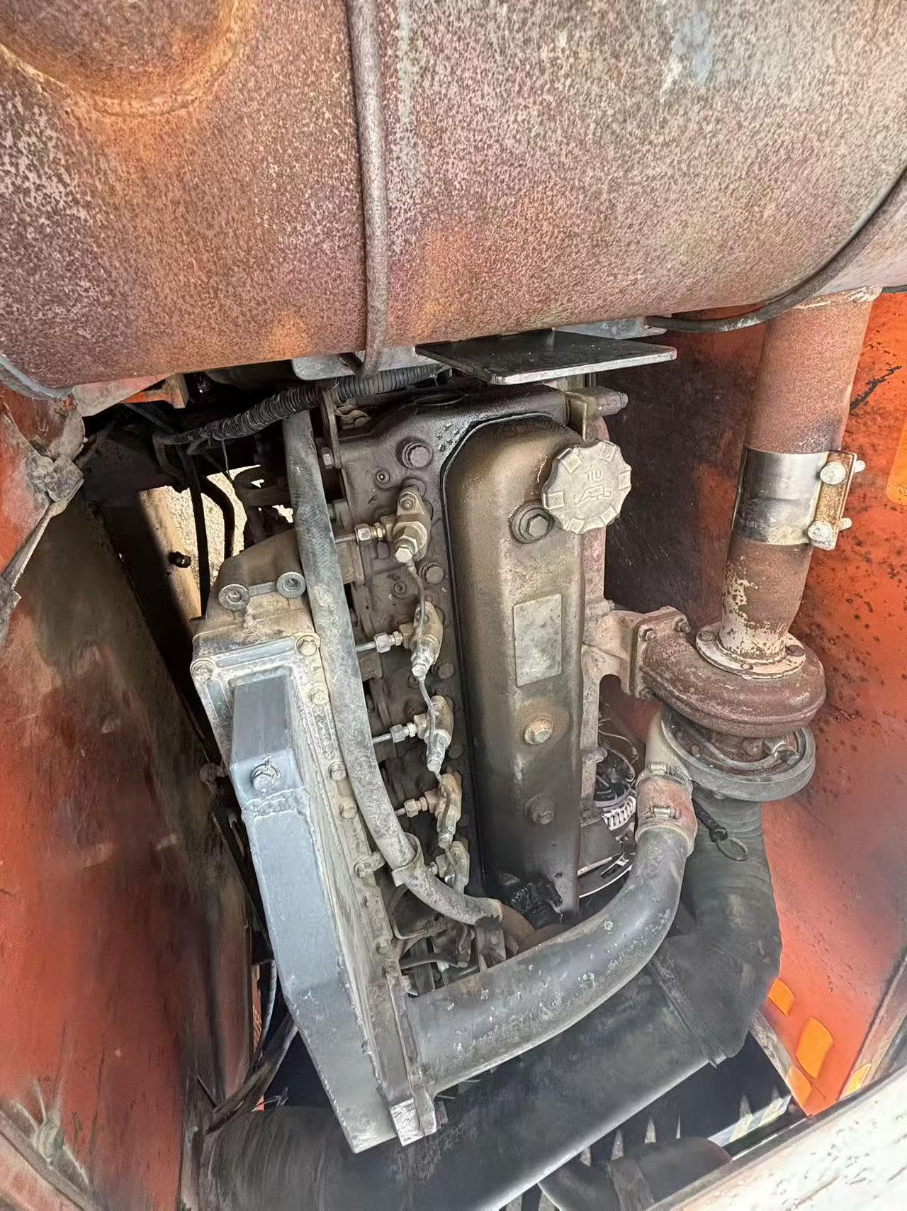 شراء حفارة Doosan DH225-7 مستعملة / 4