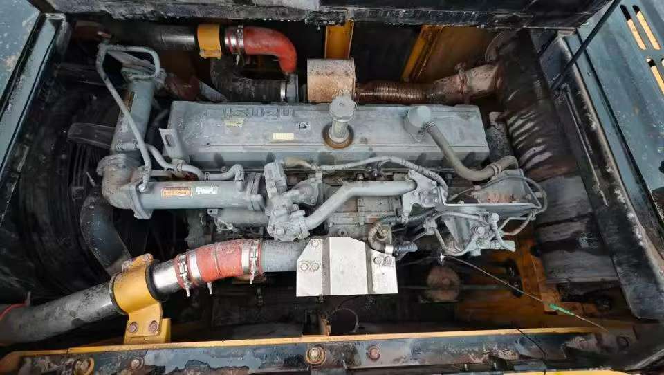 Compre Escavadeira Sany SY650H Usada / 4