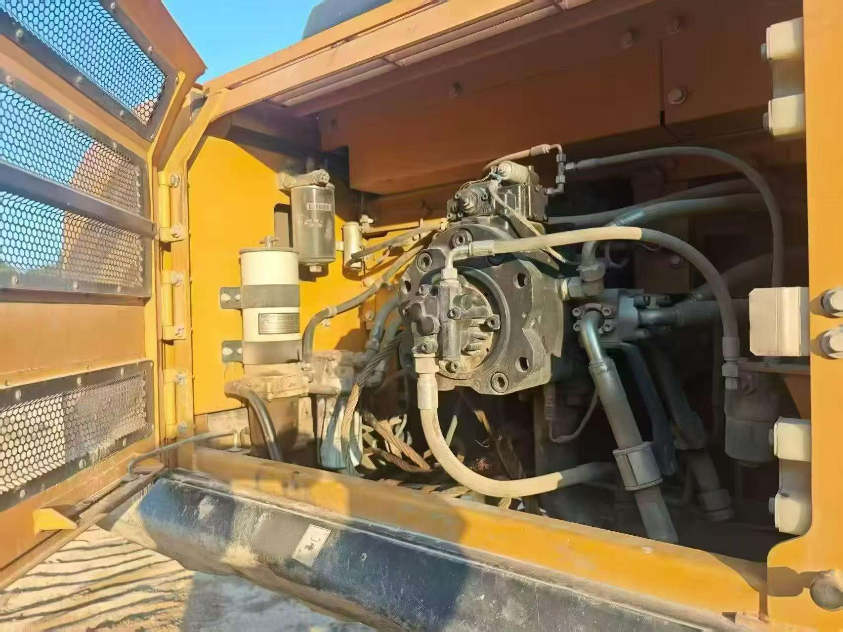 Buy Sany SY375H Used Excavator / 5 Buy Sany SY375H Used Excavator / 5