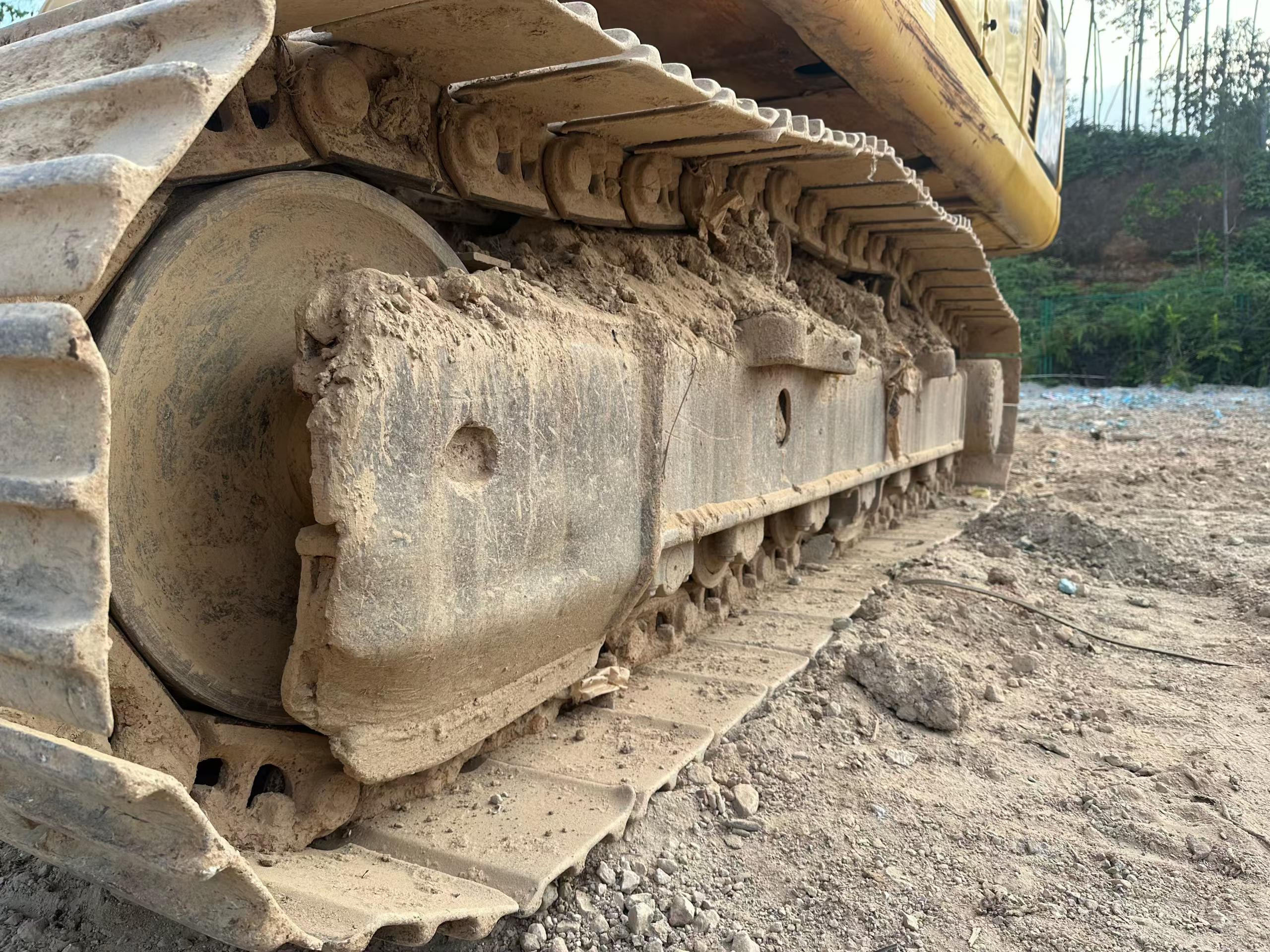 Купить Подержанный Экскаватор Komatsu HB205-1 / 5