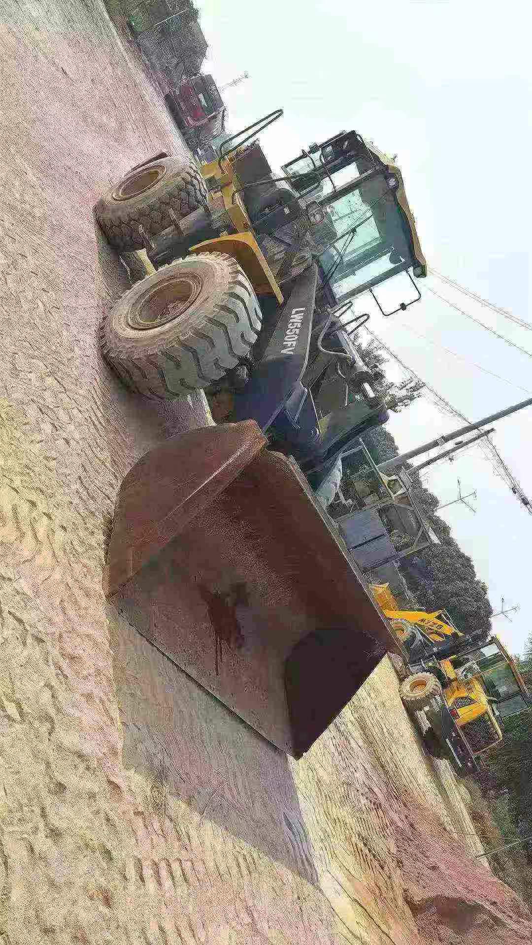 Buy XCMG LW550FV Used Loader / 2 Buy XCMG LW550FV Used Loader / 2