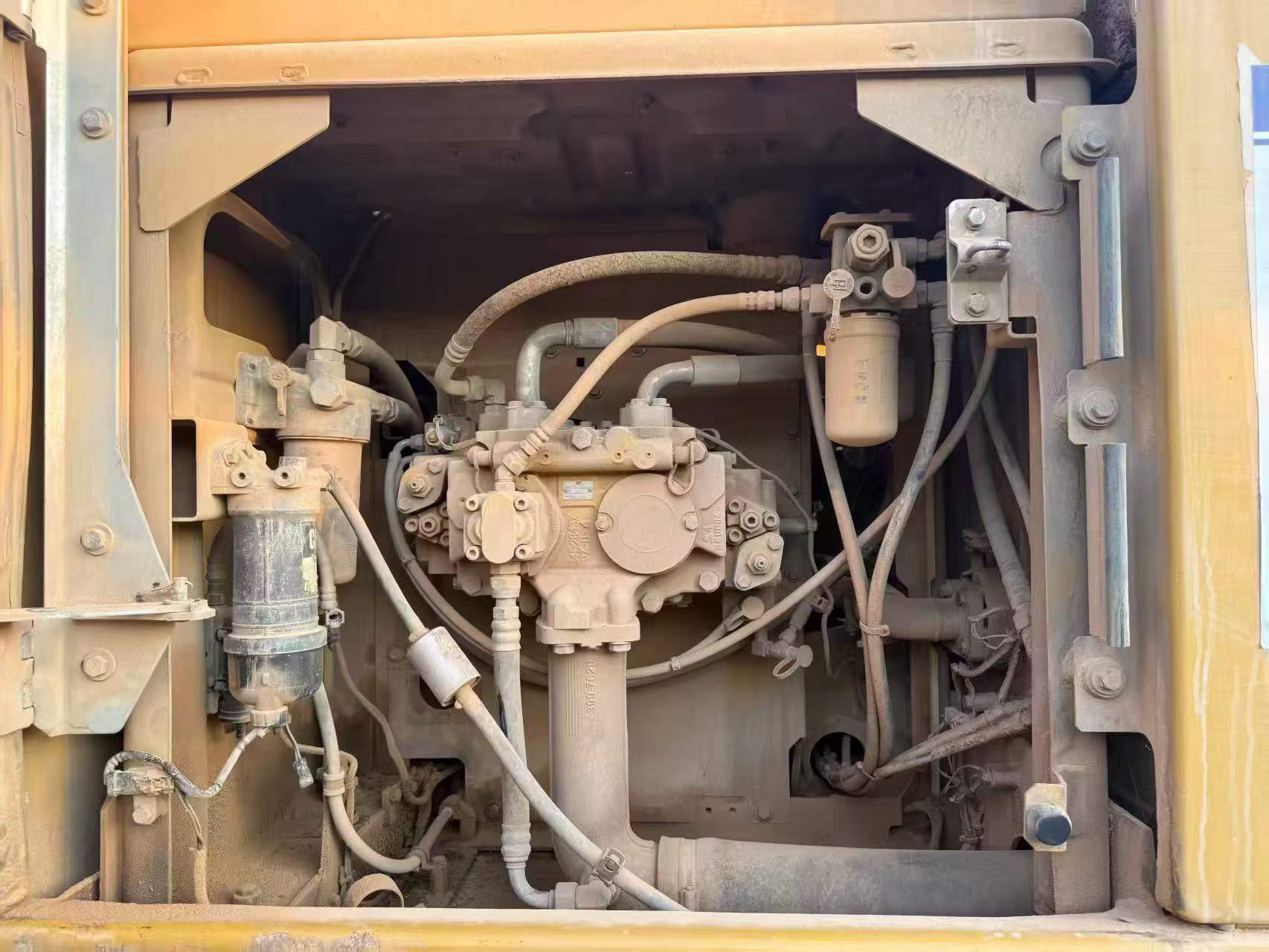 Compre Excavadora Caterpillar 320EL Usada / 5