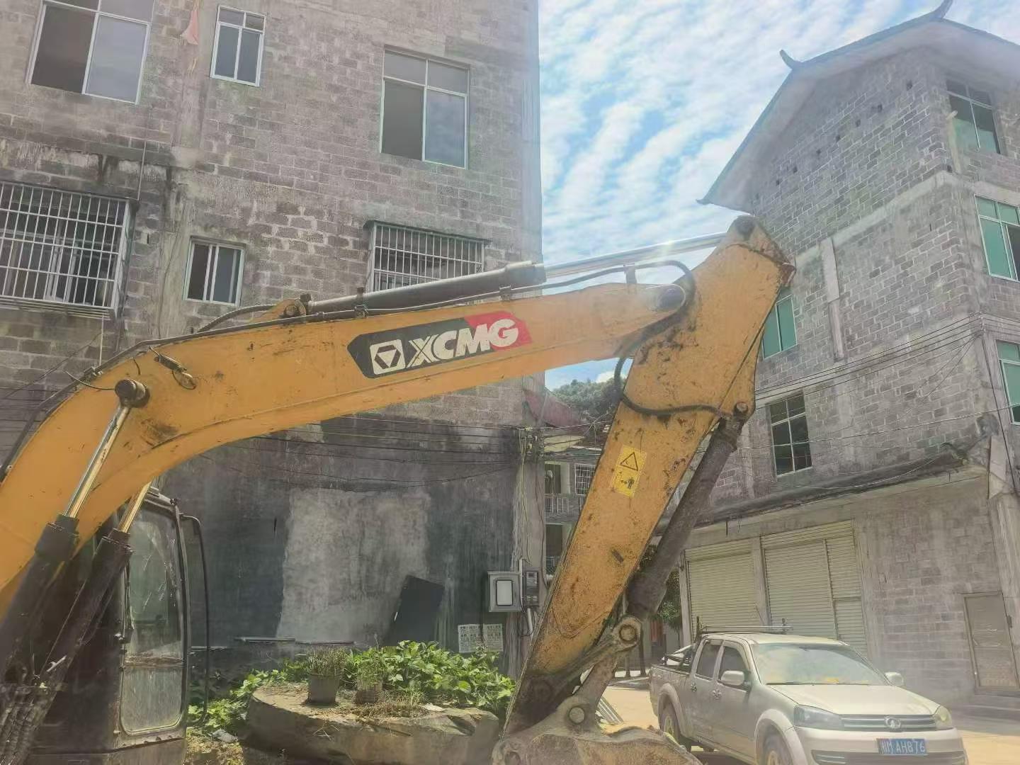 شراء XCMG XE150 مستعمل حفارة