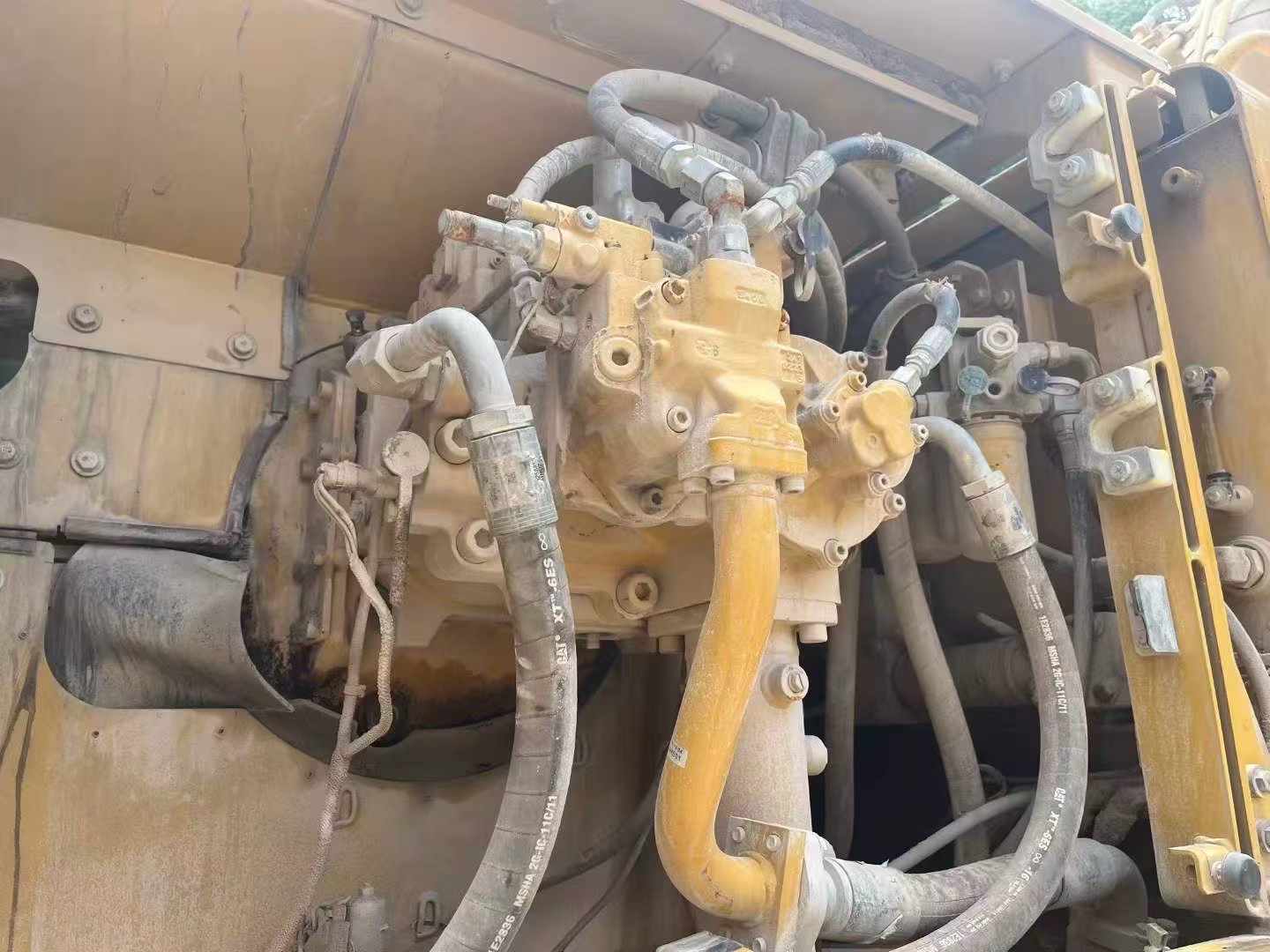 Compre Excavadora Caterpillar 349E Usada / 8