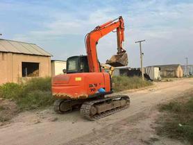 شراء حفارة Hitachi EX70 مستعملة / 3 شراء حفارة Hitachi EX70 مستعملة / 3