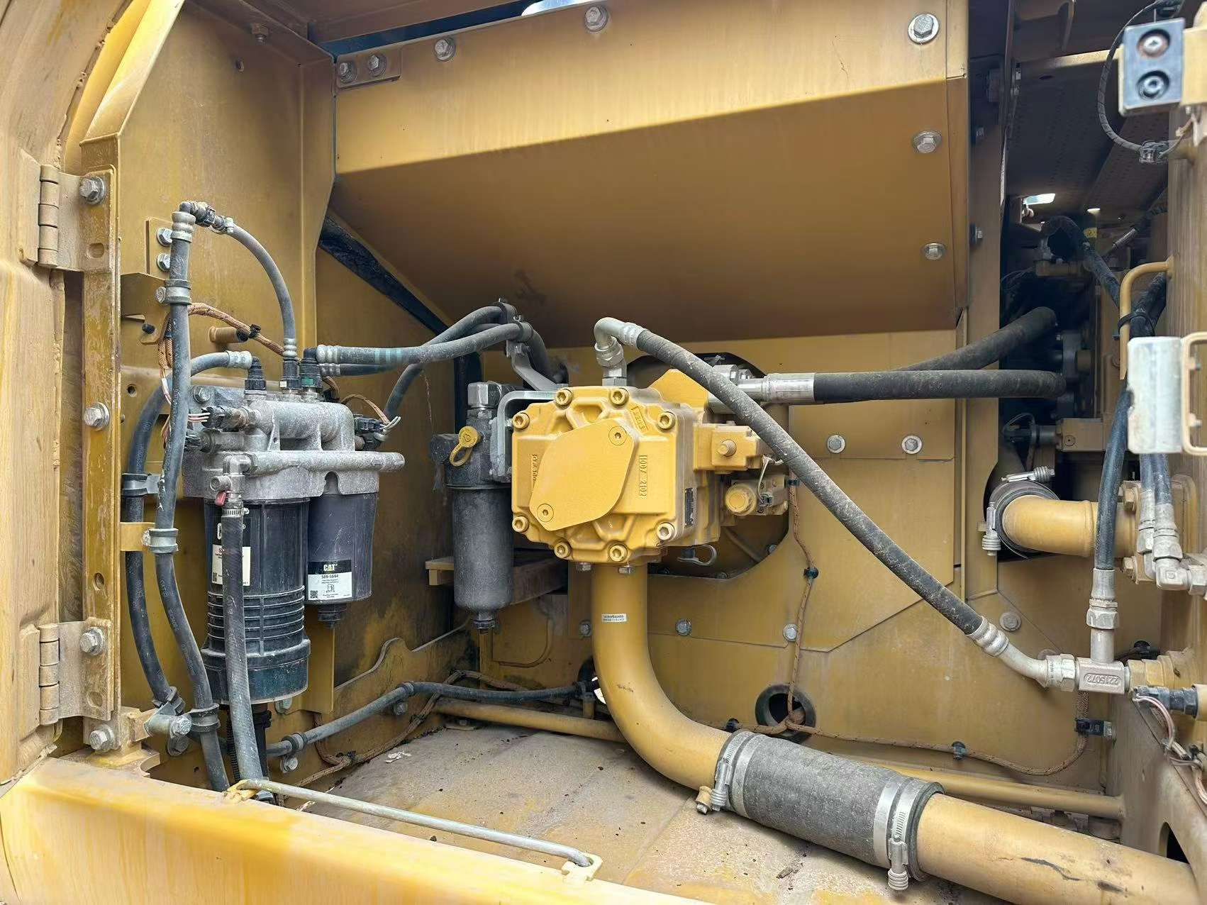 Acheter Pelle Caterpillar 320A d'occasion / 5