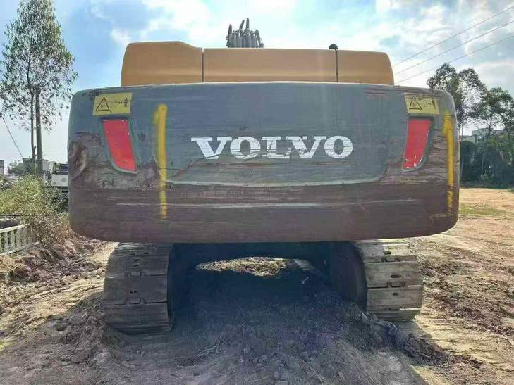 Buy Volvo L350F Used Excavator / 1