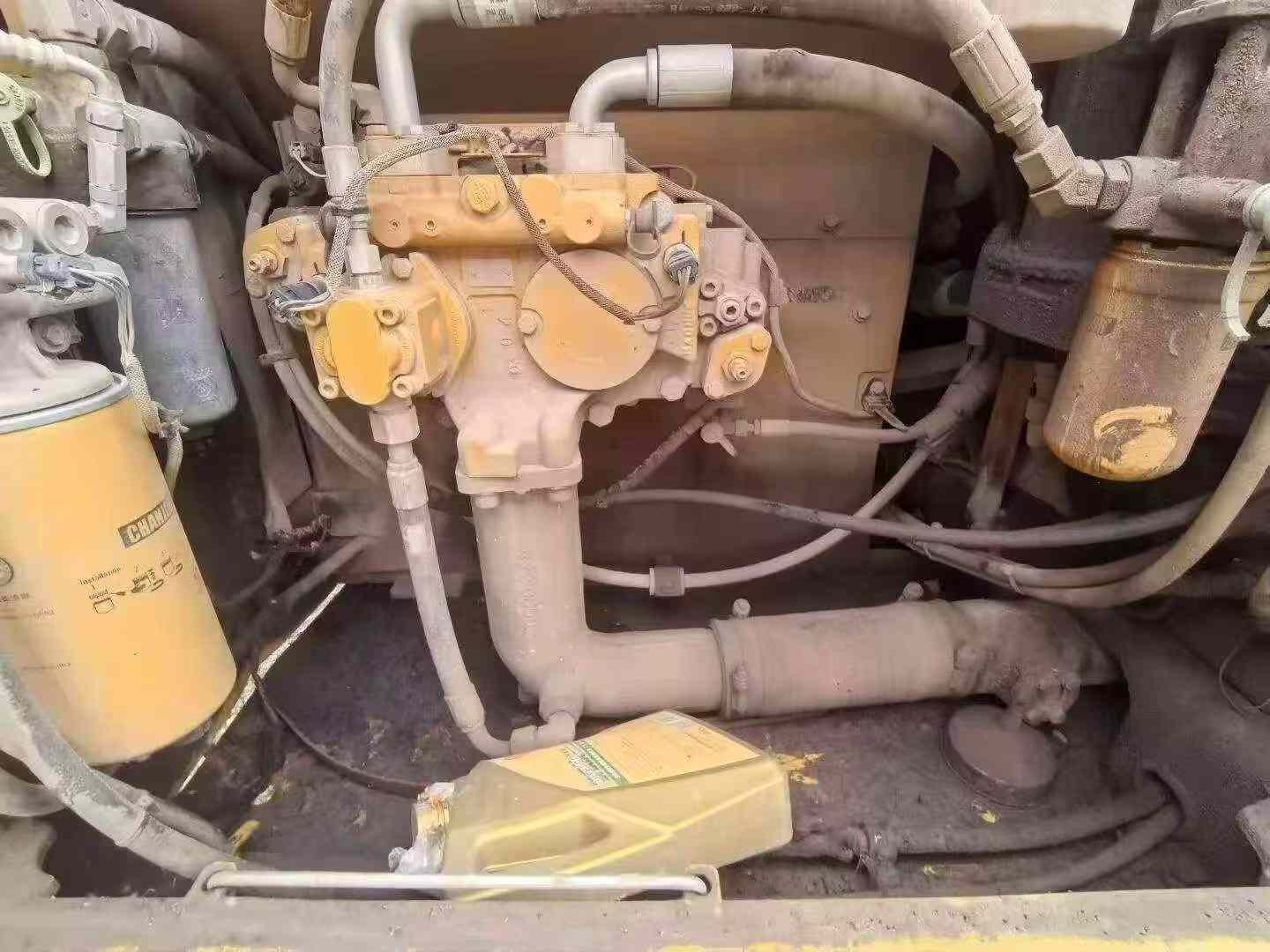 Buy Caterpillar 330B Used Excavator / 3 Buy Caterpillar 330B Used Excavator / 3