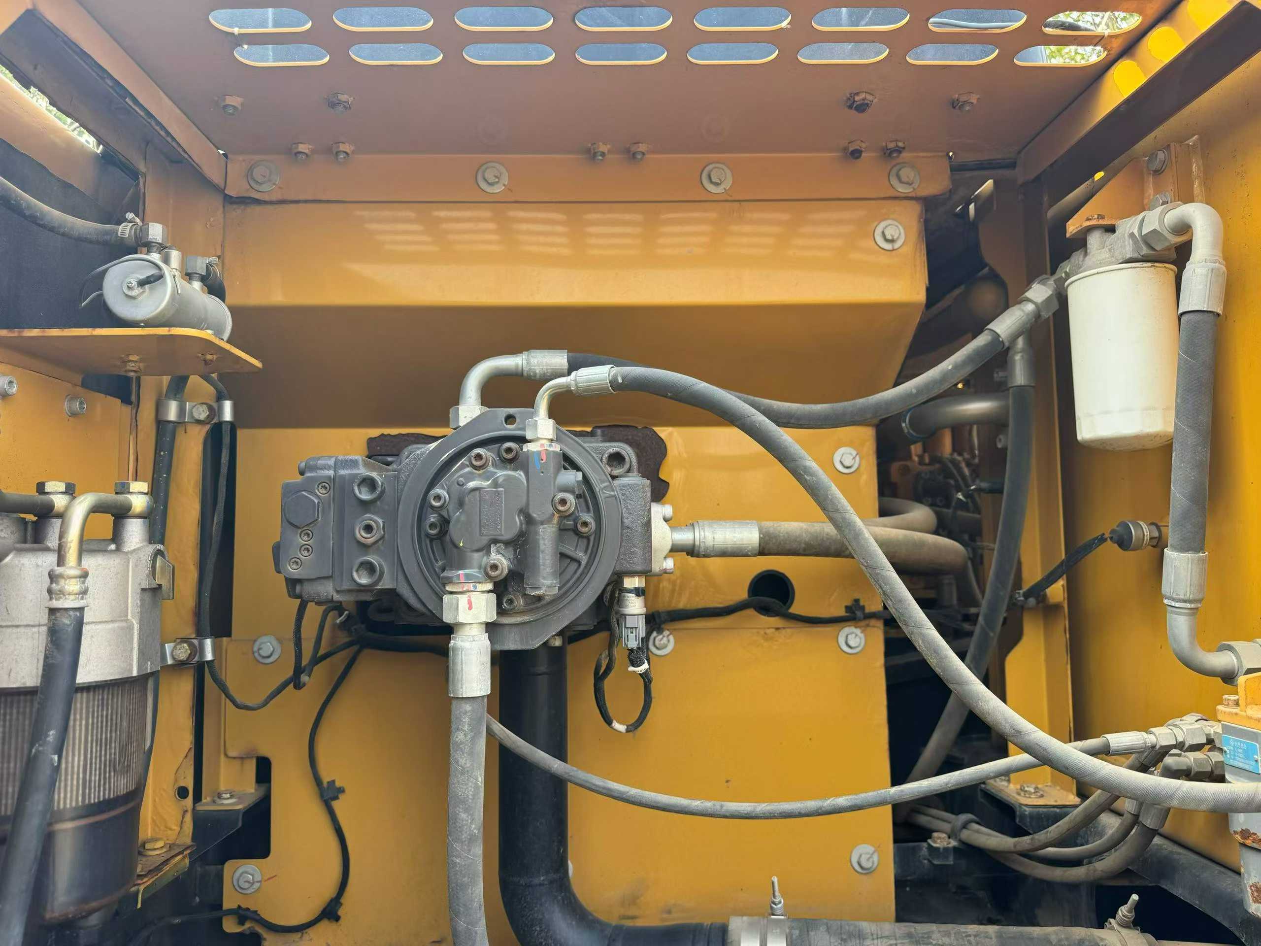 Купить Подержанный Экскаватор Sany SY245H / 5