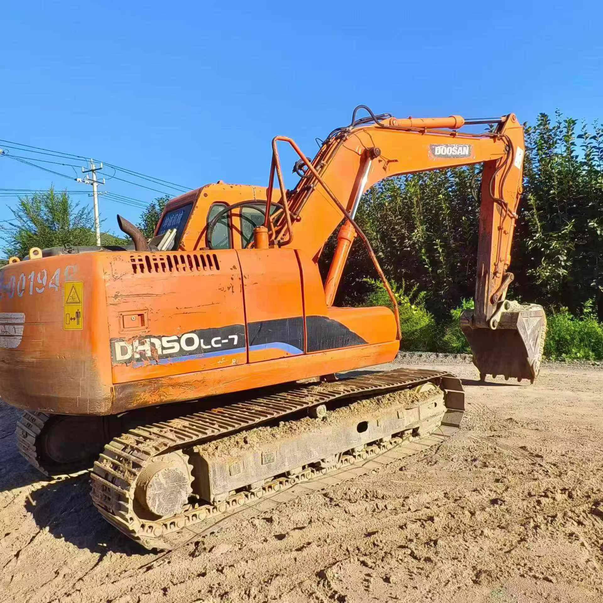 Купить Подержанный Экскаватор Doosan DH150-7 / 3