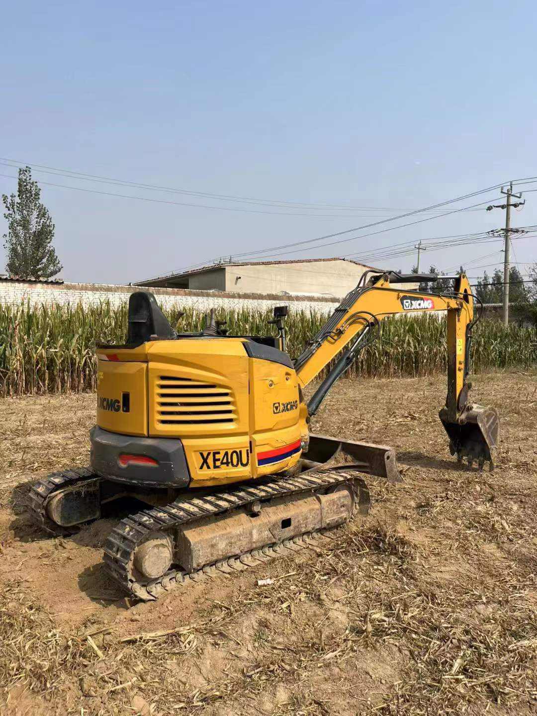 شراء حفارة XCMG XE35U مستعملة / 8