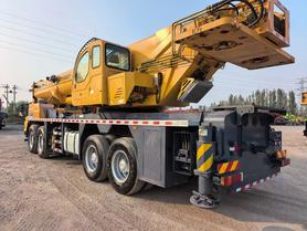 Buy XCMG 80KD Used Crane / 4 Buy XCMG 80KD Used Crane / 4