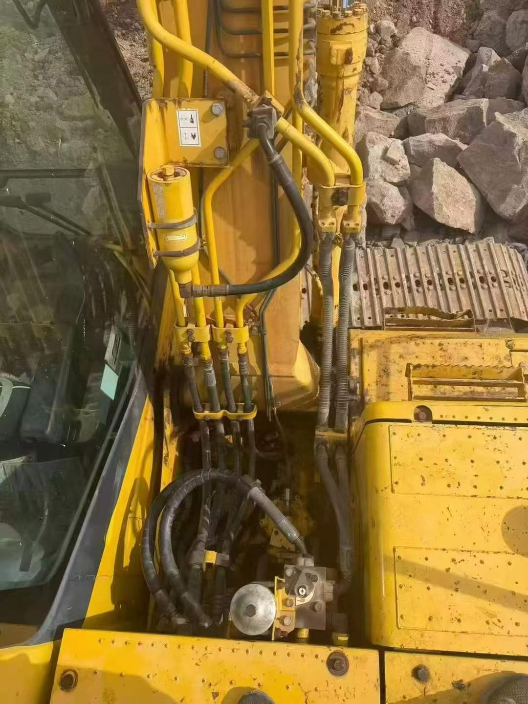 Buy Komatsu PC120-8 Used Excavator / 8 Buy Komatsu PC120-8 Used Excavator / 8