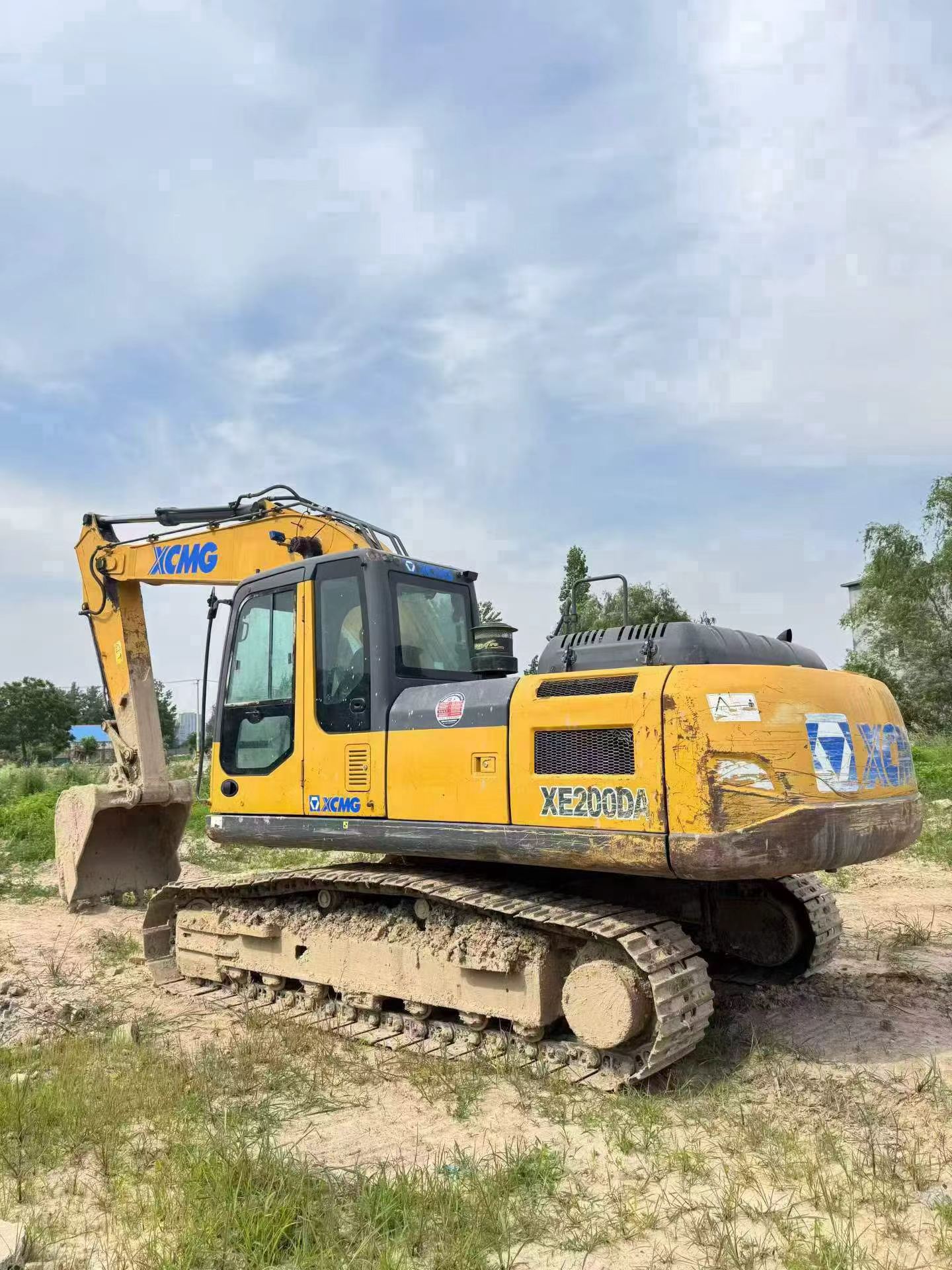 Compre Excavadora XCMG XE200 Usada / 3