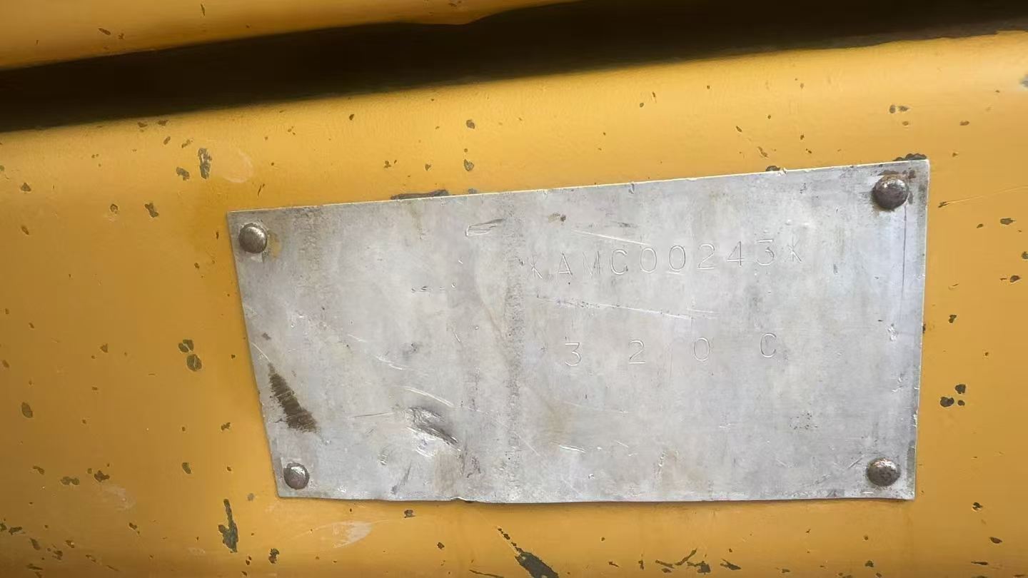 Buy Caterpillar 320A Used Excavator / 4