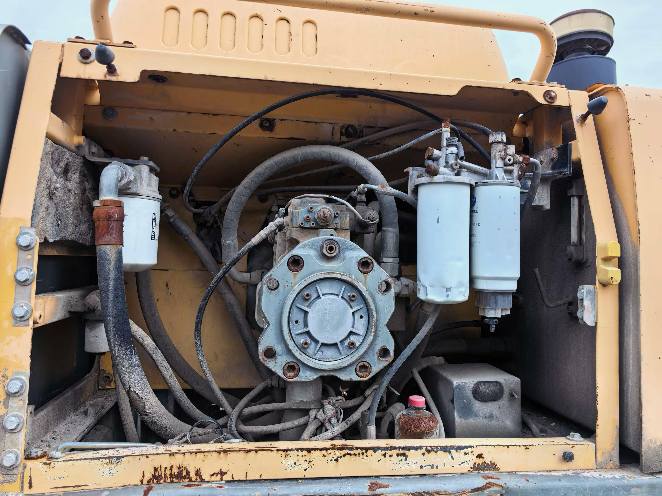 Compre Excavadora Volvo EC460 Usada / 5