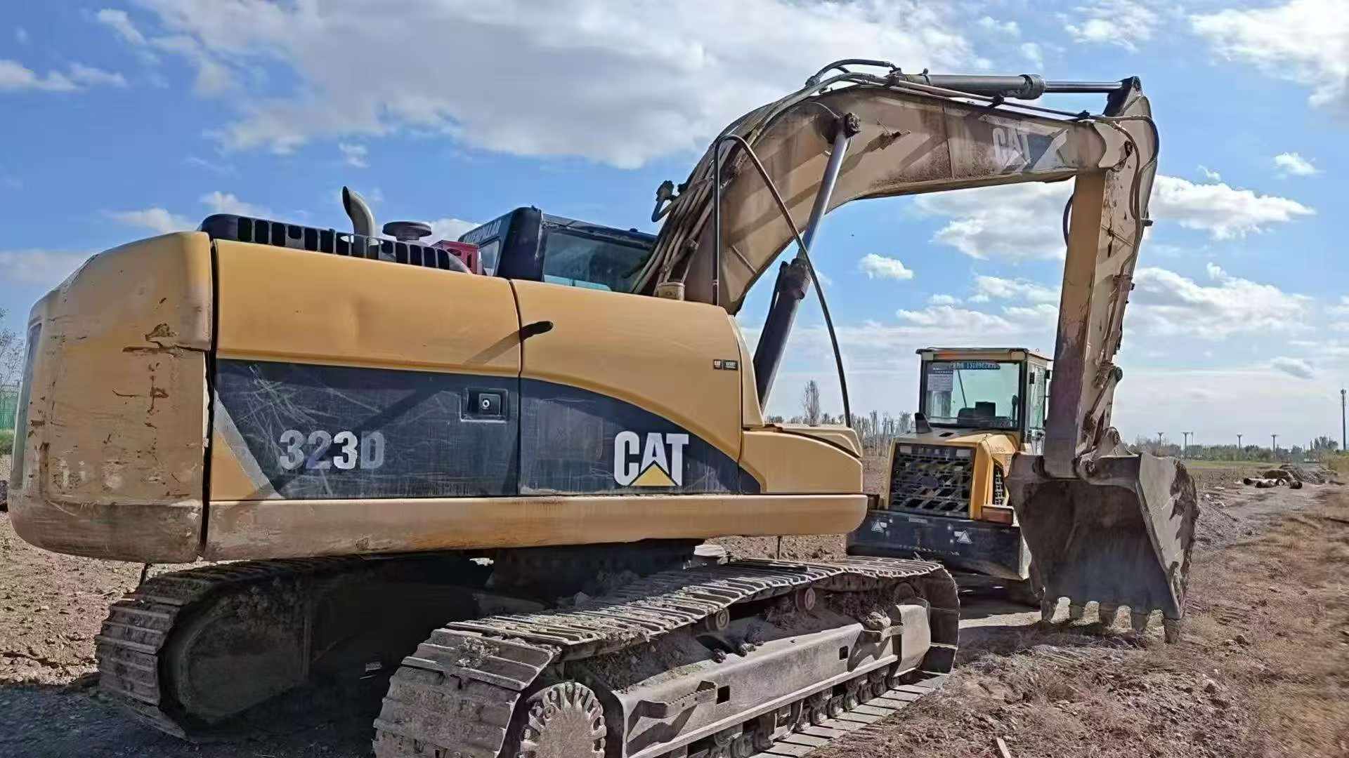 Buy Caterpillar 320D Used Excavator / 6 Buy Caterpillar 320D Used Excavator / 6