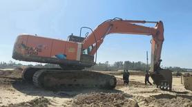Купить Подержанный Экскаватор Hitachi ZX240 / 3 Купить Подержанный Экскаватор Hitachi ZX240 / 3