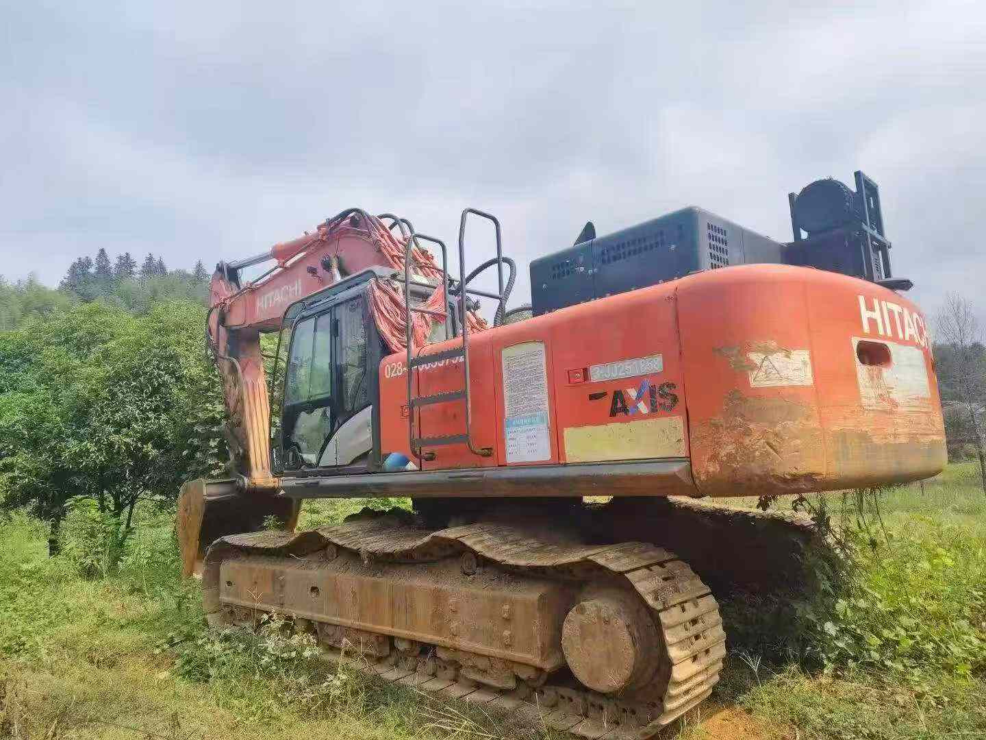 Купить Hitachi ZX490LCH-5A Подержанный Экскаватор