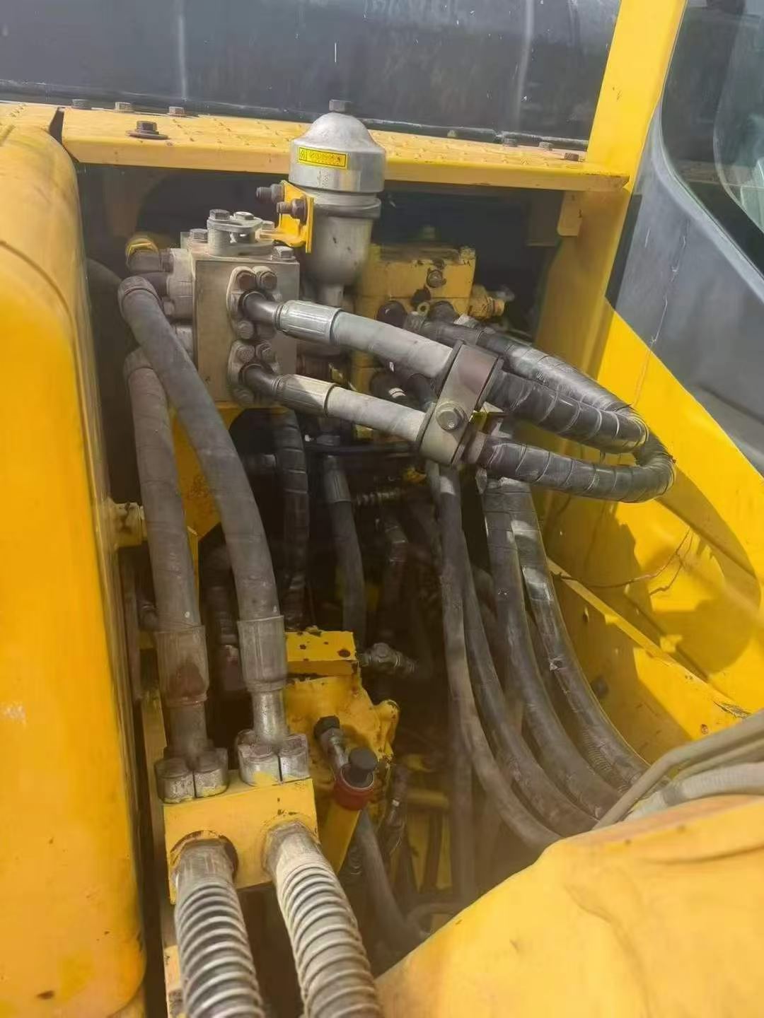 Buy Komatsu PC120-8 Used Excavator / 9 Buy Komatsu PC120-8 Used Excavator / 9