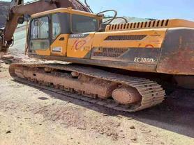 Compre Excavadora Volvo EC300D Usada / 9 Compre Excavadora Volvo EC300D Usada / 9