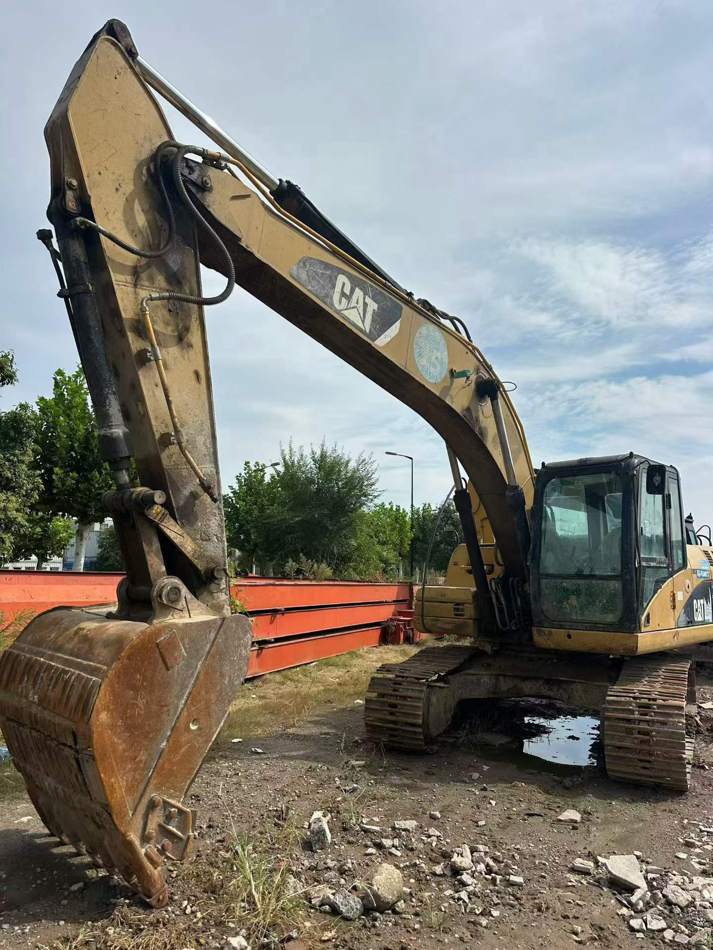 Compre Excavadora Caterpillar 320D Usada / 4