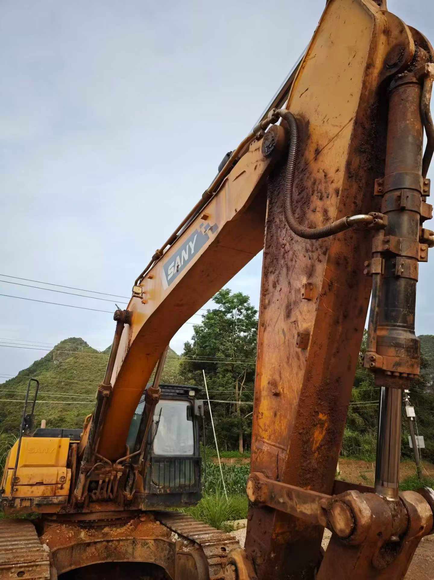 Buy Sany SY375H Used Excavator / 3 Buy Sany SY375H Used Excavator / 3