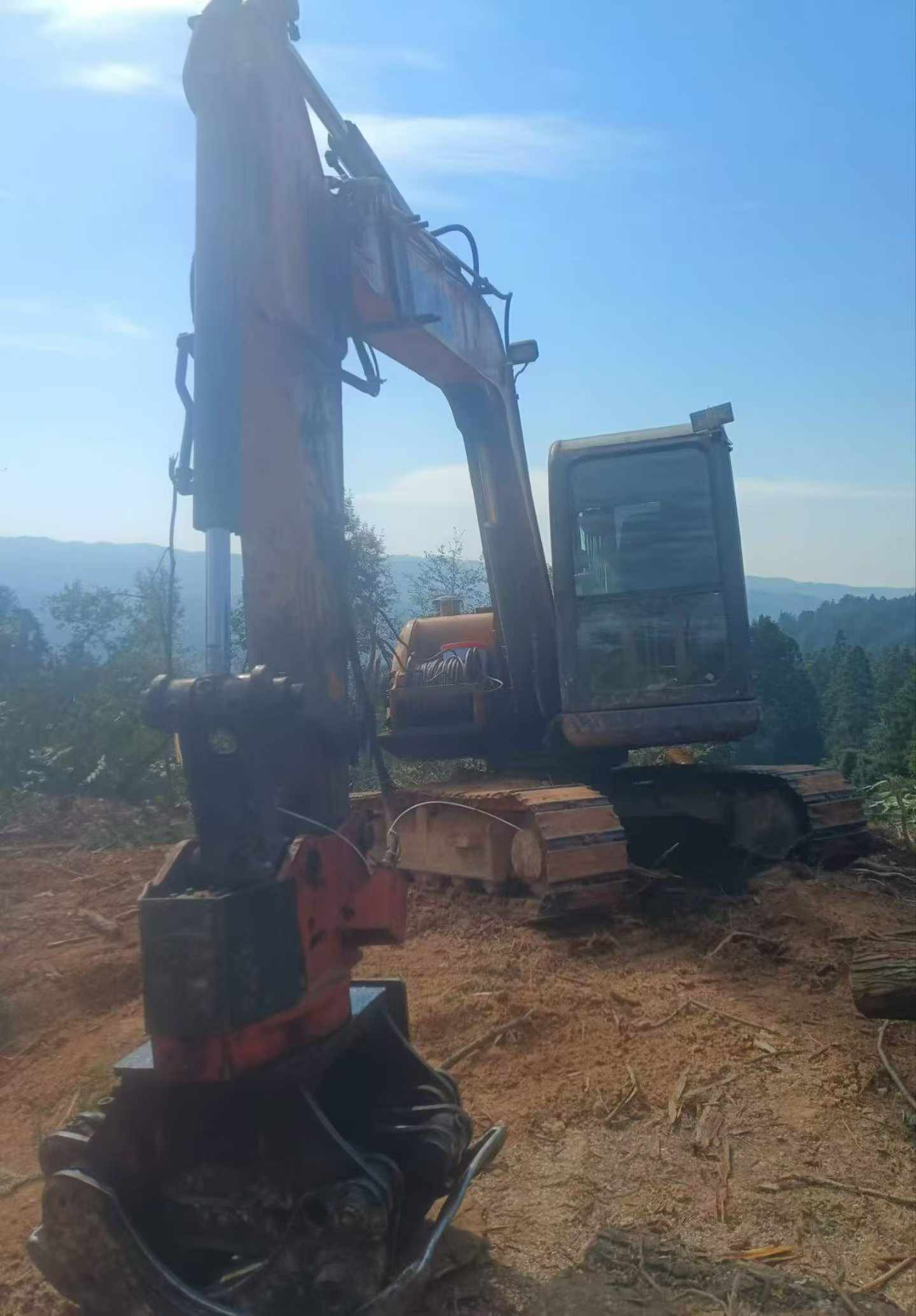 Compre Escavadeira XCMG XE80 Usada / 2