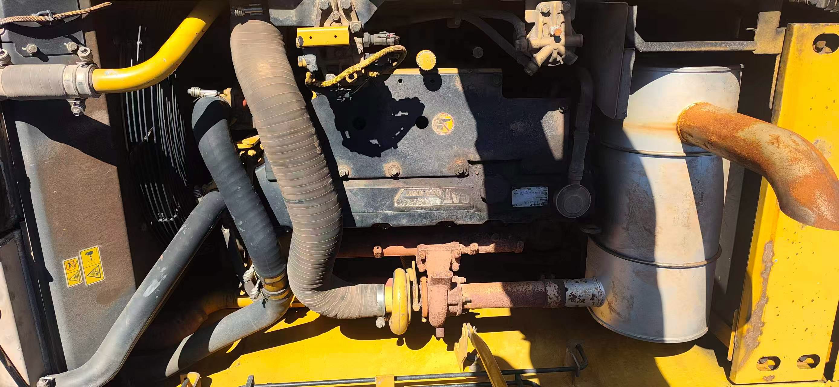 Buy Caterpillar 320D Used Excavator / 7 Buy Caterpillar 320D Used Excavator / 7