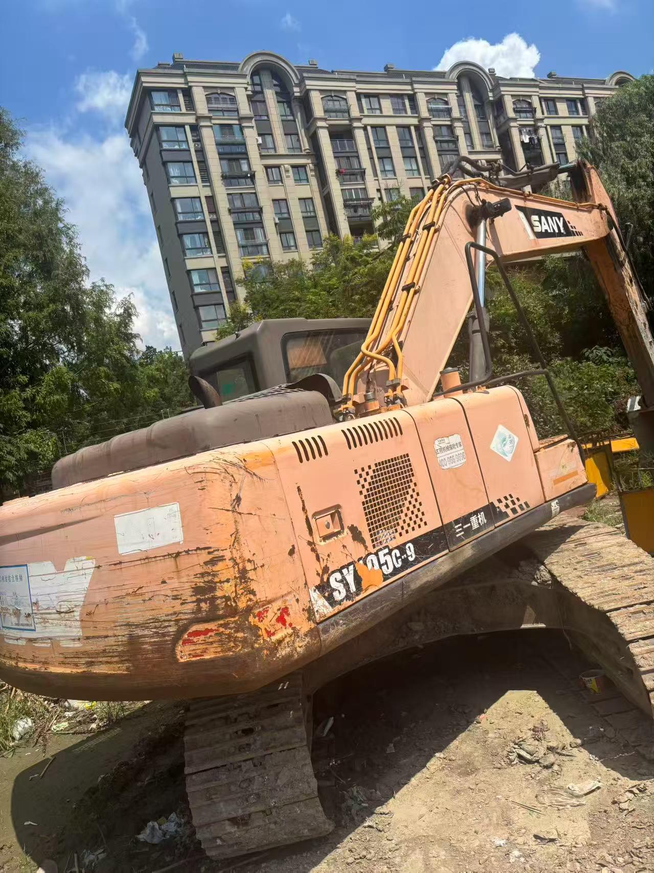 Buy Sany SY195C-9 Used Excavator / 3