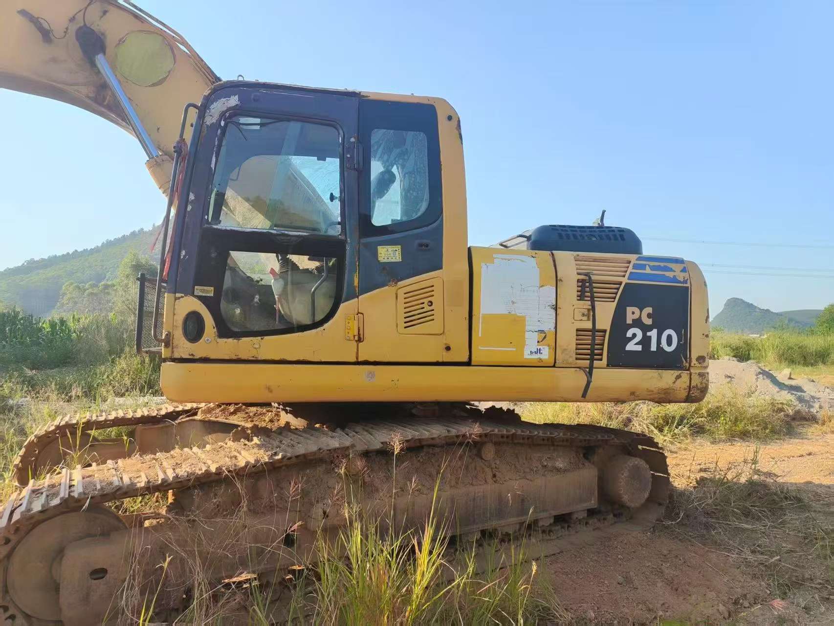 Buy Komatsu PC210-8 Used Excavator / 6 Buy Komatsu PC210-8 Used Excavator / 6