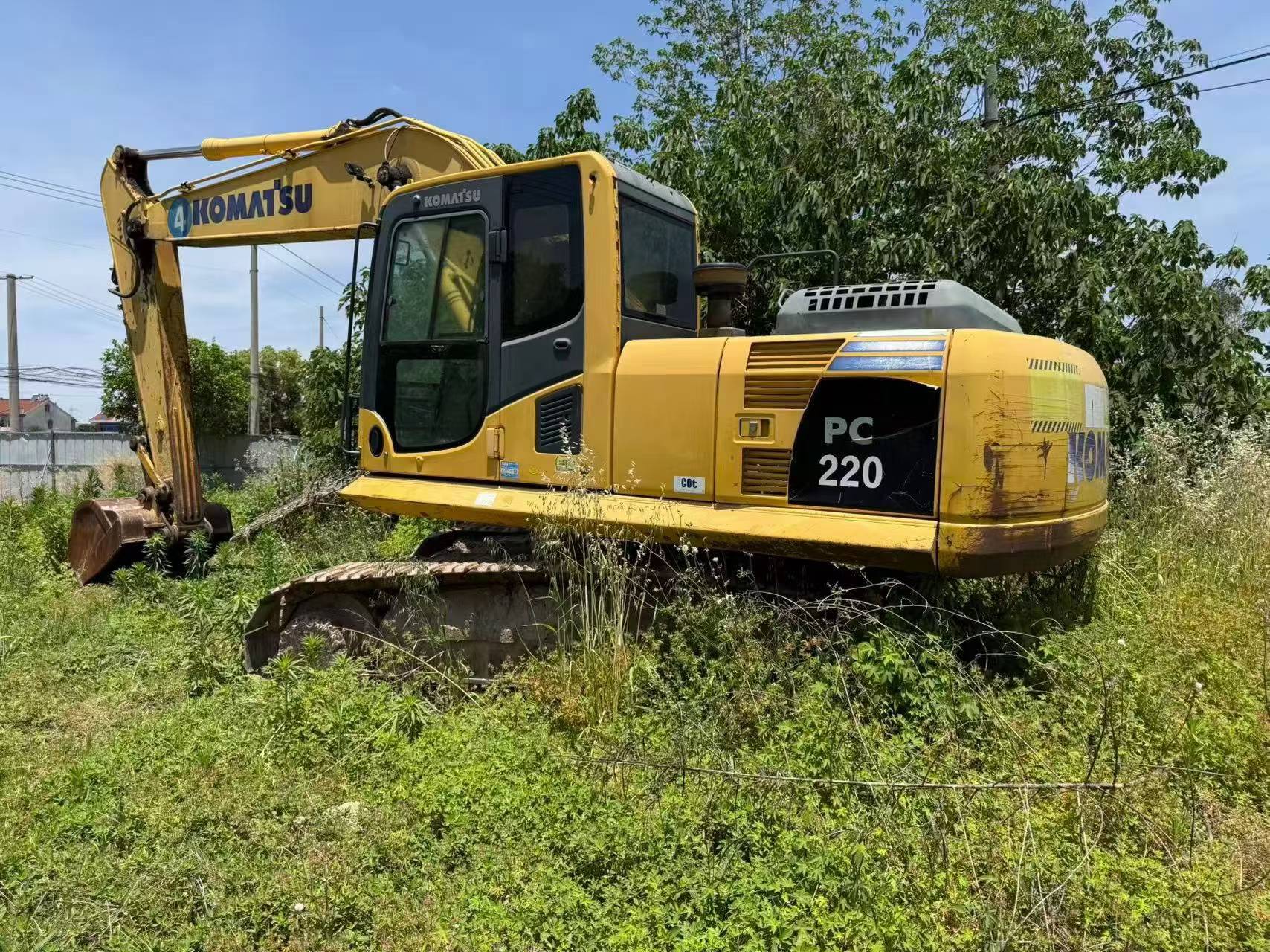 Купить Komatsu PC210-8 Подержанный Экскаватор