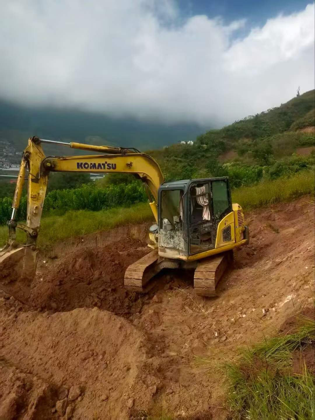 Купить Komatsu PC60 Подержанный Экскаватор