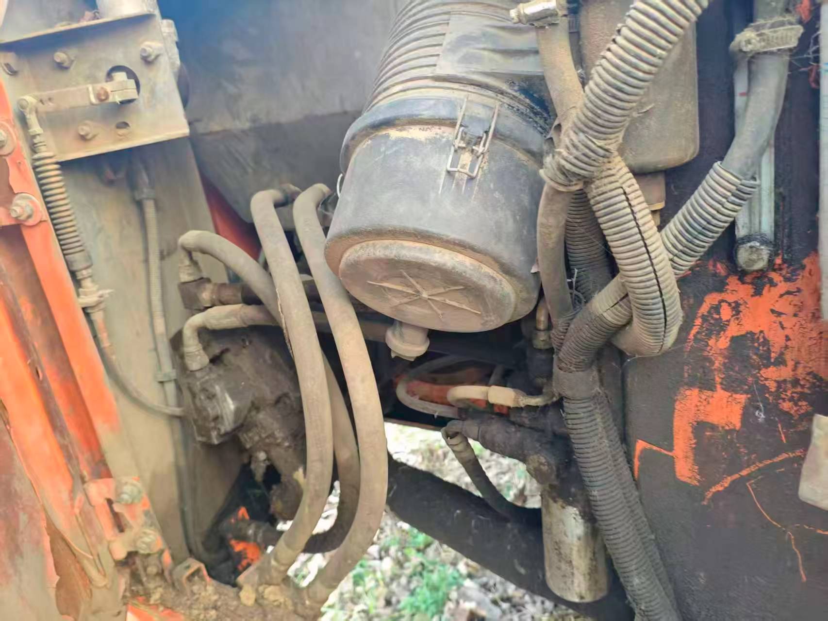 شراء حفارة Hitachi ZX70-6 مستعملة / 7