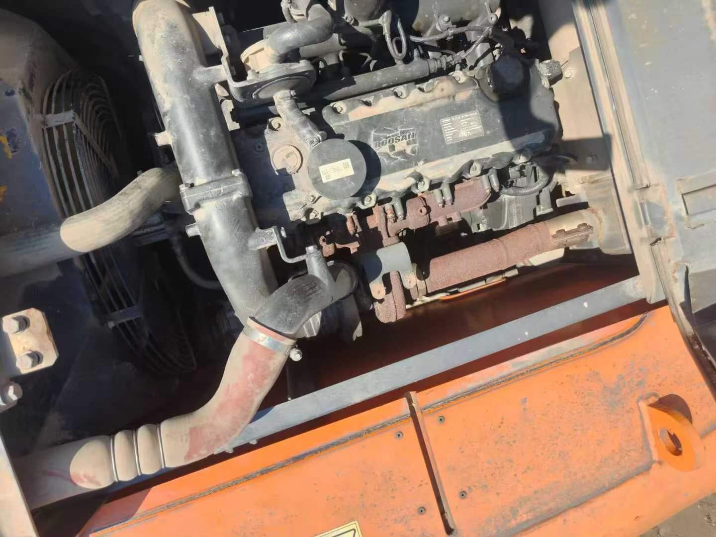 Купить Doosan DH215-9 Подержанный Экскаватор