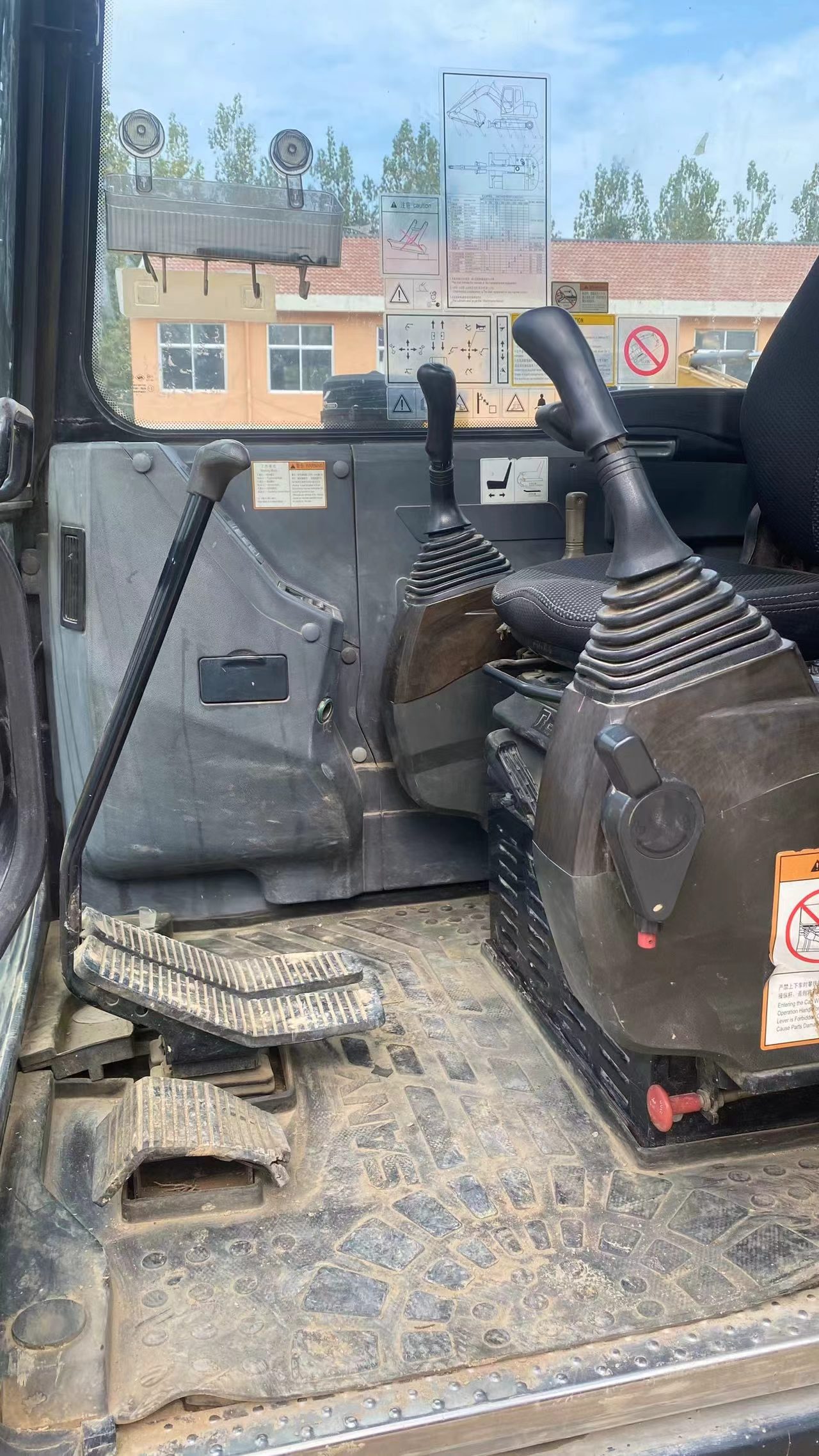 Buy Sany SY55 Used Excavator / 5 Buy Sany SY55 Used Excavator / 5