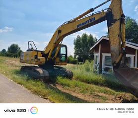 Buy Komatsu PC200-8 Used Excavator / 2 Buy Komatsu PC200-8 Used Excavator / 2