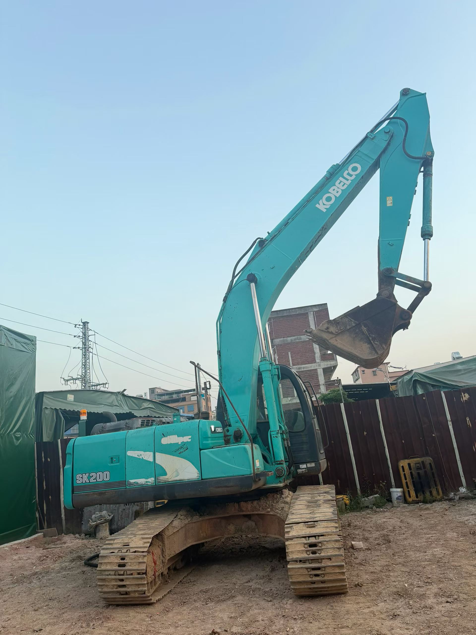 Buy Kobelco SK2008 Used Excavator / 2 Buy Kobelco SK2008 Used Excavator / 2