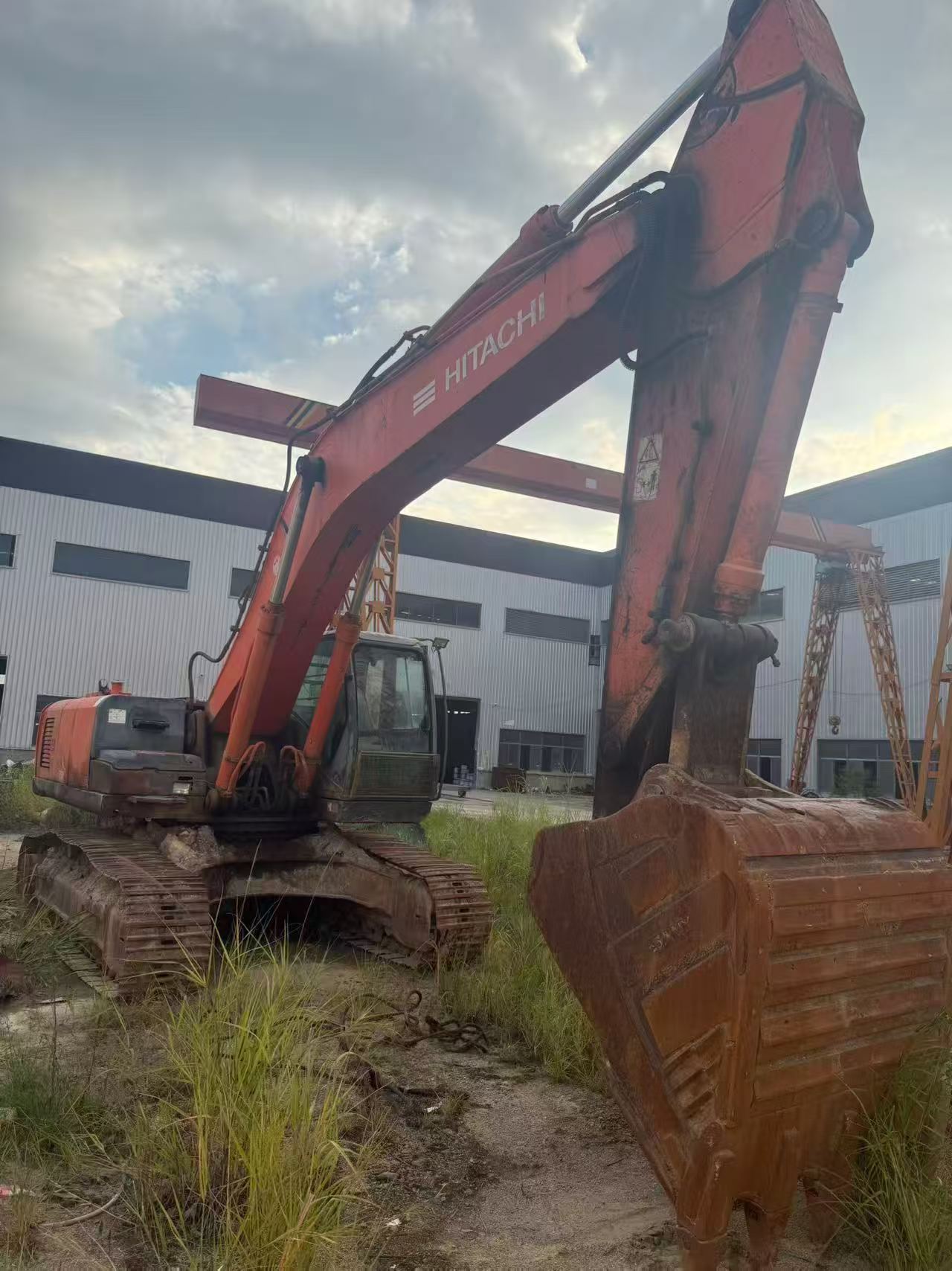 Compre Excavadora Hitachi EX360-5 Usada / 5