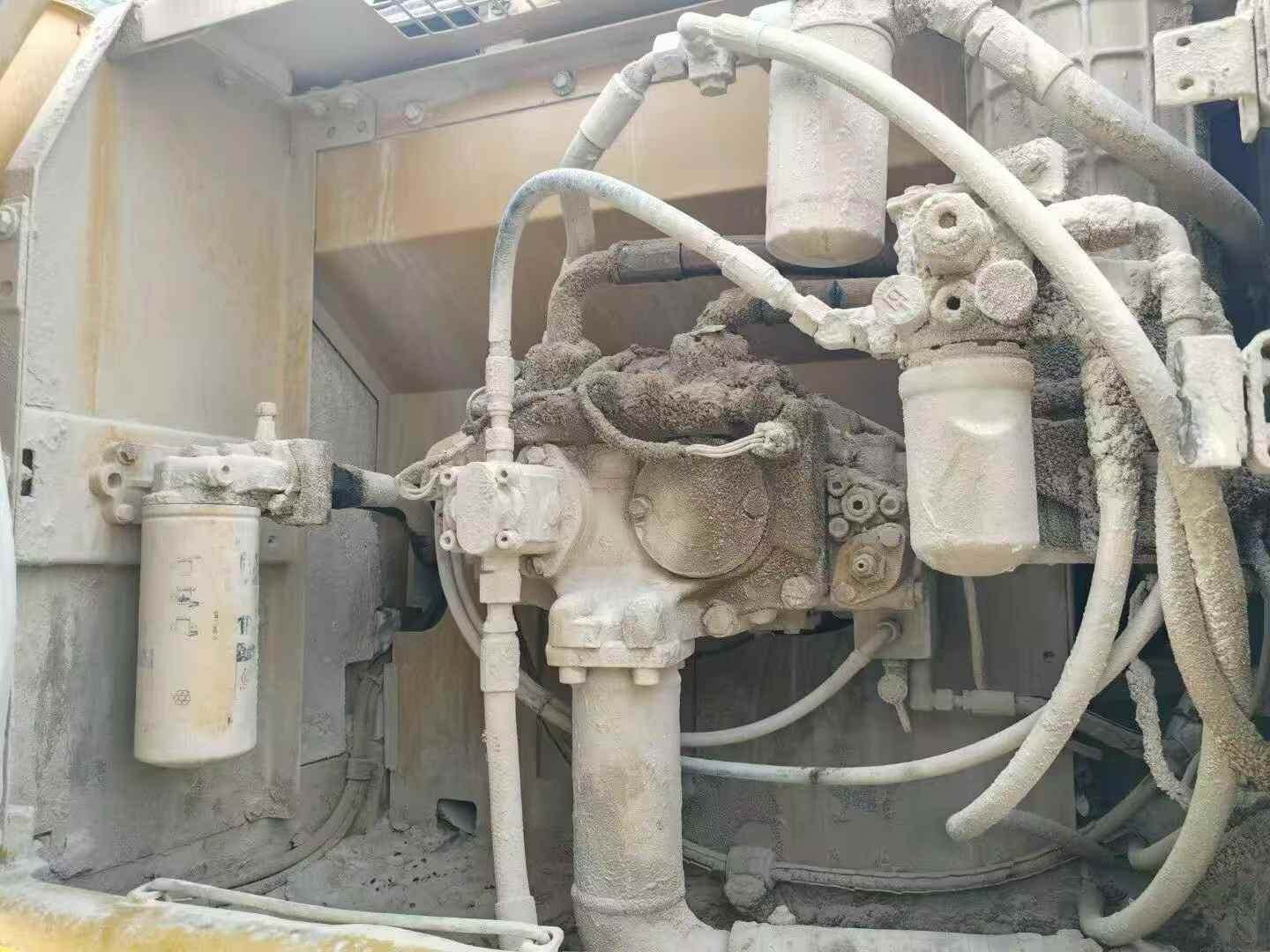 شراء حفارة Caterpillar 324D مستعملة / 4