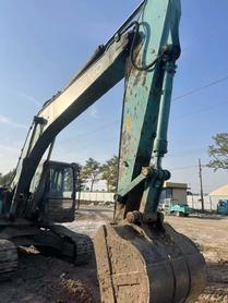Buy Kobelco SK200-8 Used Excavator / 4 Buy Kobelco SK200-8 Used Excavator / 4