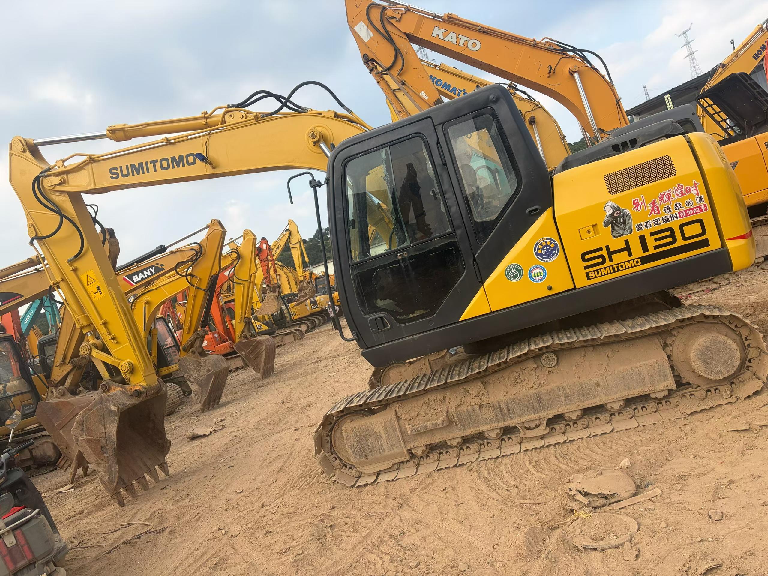 Buy Sumitomo SH130-3 Used Excavator / 2 Buy Sumitomo SH130-3 Used Excavator / 2