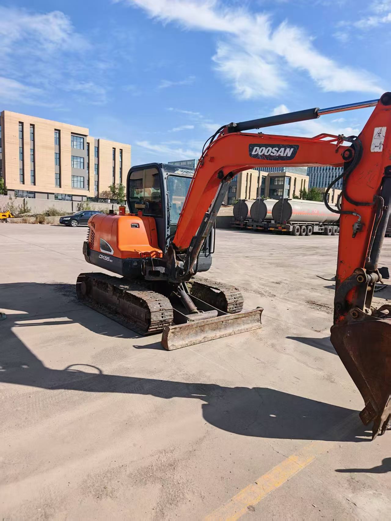 Buy Doosan DH55 Used Excavator / 1