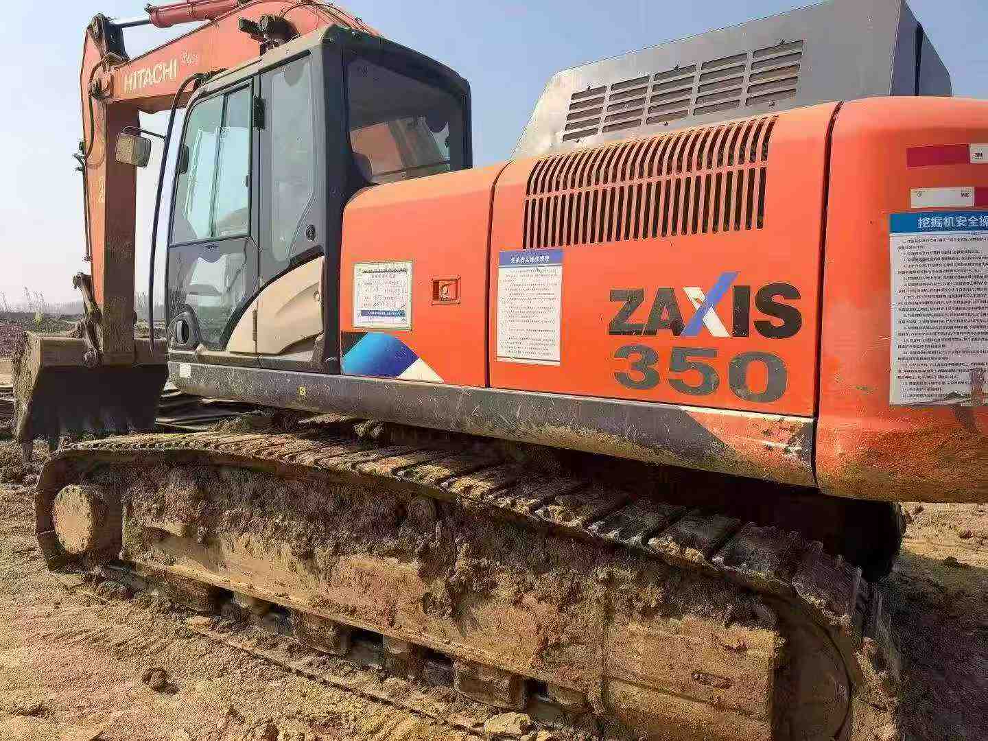 شراء حفارة Hitachi ZX300-5A مستعملة / 3