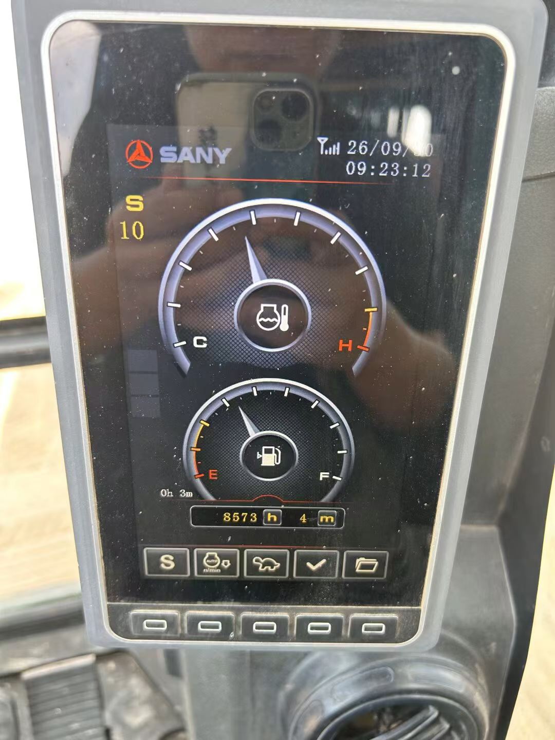 Buy Sany SY135C Used Excavator / 4 Buy Sany SY135C Used Excavator / 4