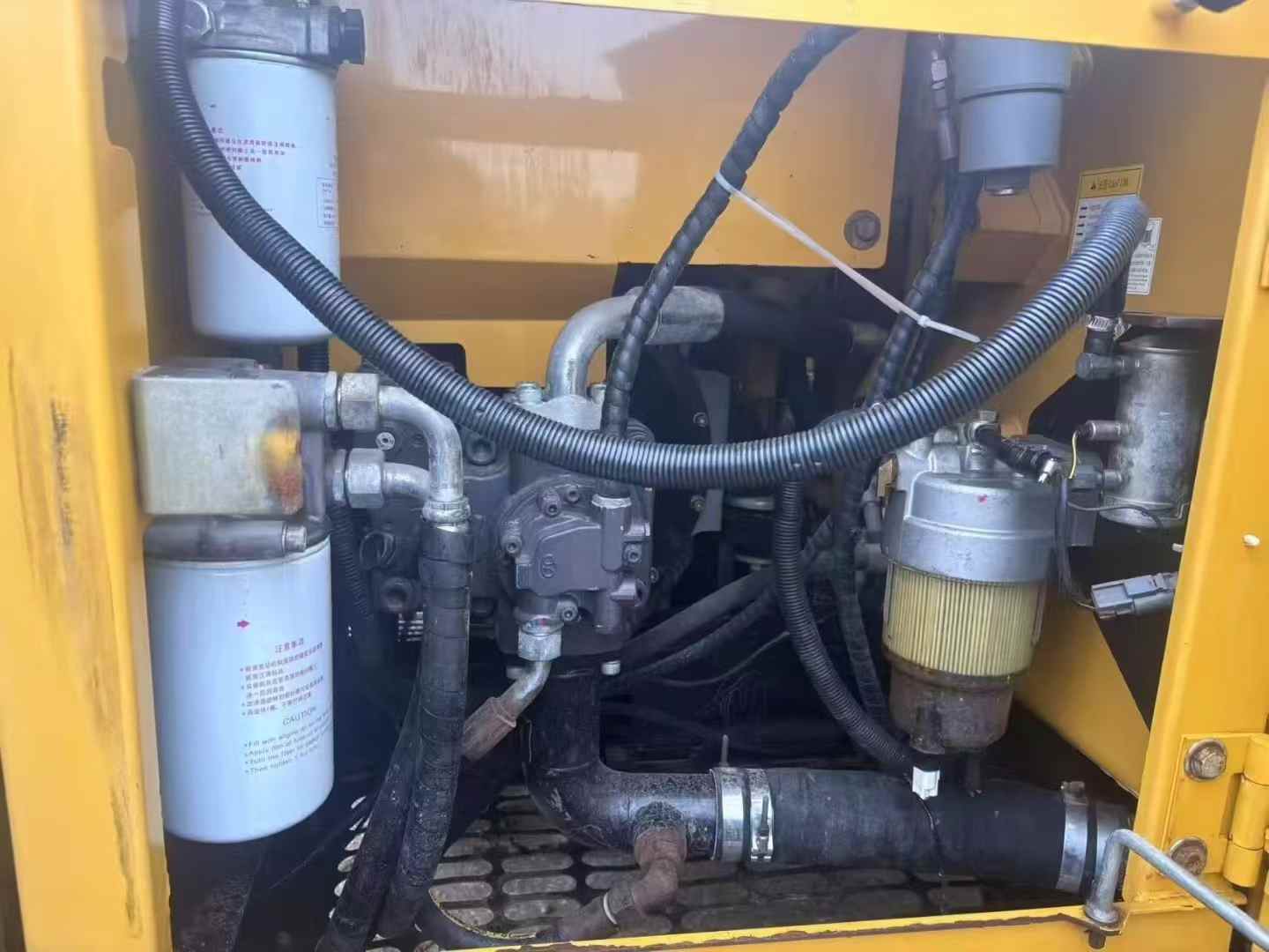 Buy Sany SY125C Used Excavator / 8 Buy Sany SY125C Used Excavator / 8